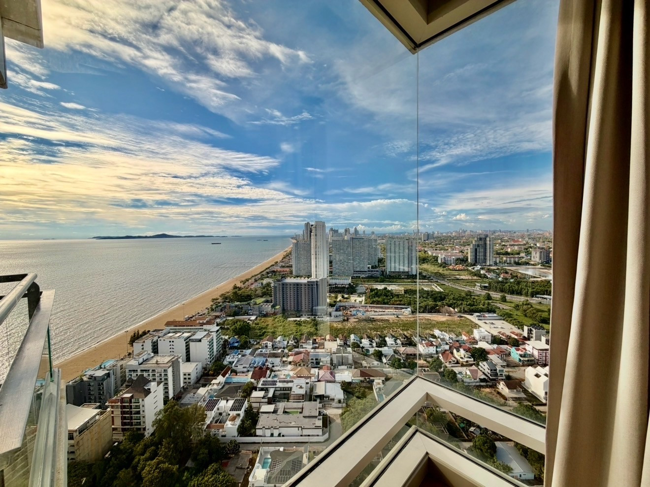 31Floor 2bedroom 114sqm FullSeaview Pattaya Jomtien Beach 31Floor 2bedroom 114sqm FullSeaview Pattaya Jomtien Beach