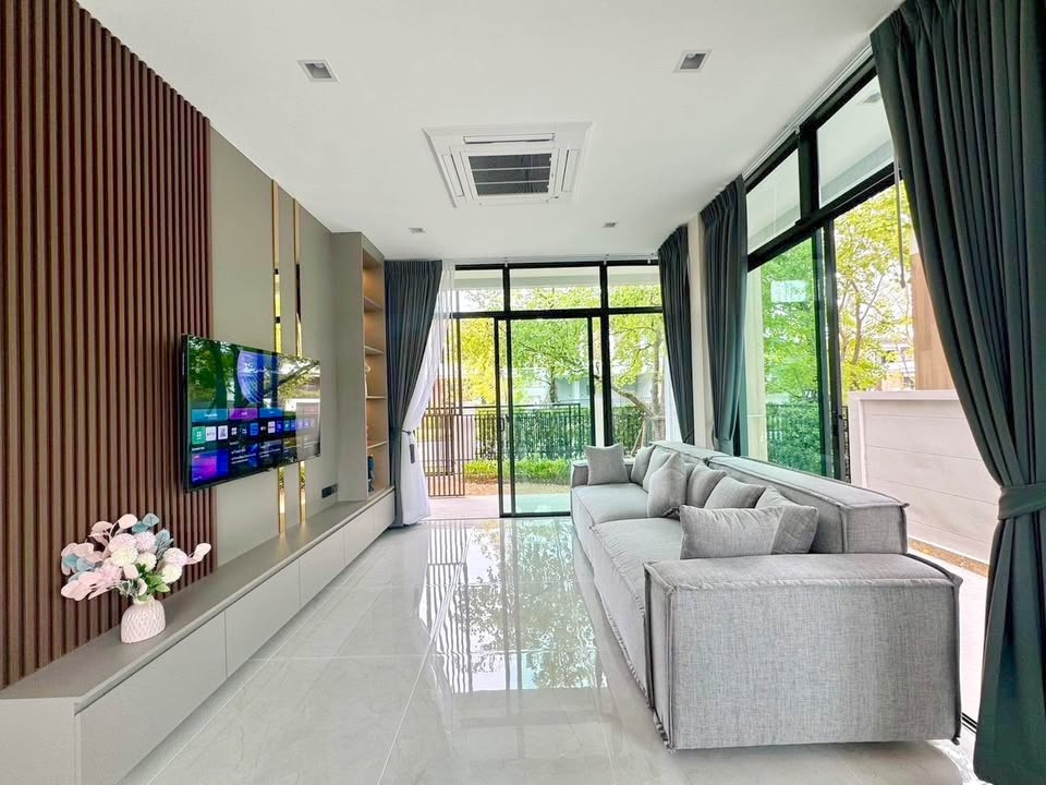ให้เช่าบ้านเดี่ยว หมู่บ้านบางกอก บูเลอวาร์ด บางนา กม 5 รหัสทรัพย์ R701  – รูปที่ 2