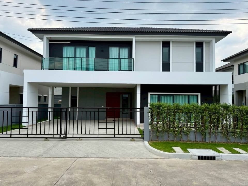𝐒𝐢𝐧𝐠𝐥𝐞 𝐇𝐨𝐮𝐬𝐞 𝐂𝐞𝐧𝐭𝐫𝐨 𝐕𝐢𝐛𝐡𝐚𝐯𝐚𝐝𝐢 (นายหน้าอสังหามืออาชีพ)💎💎
