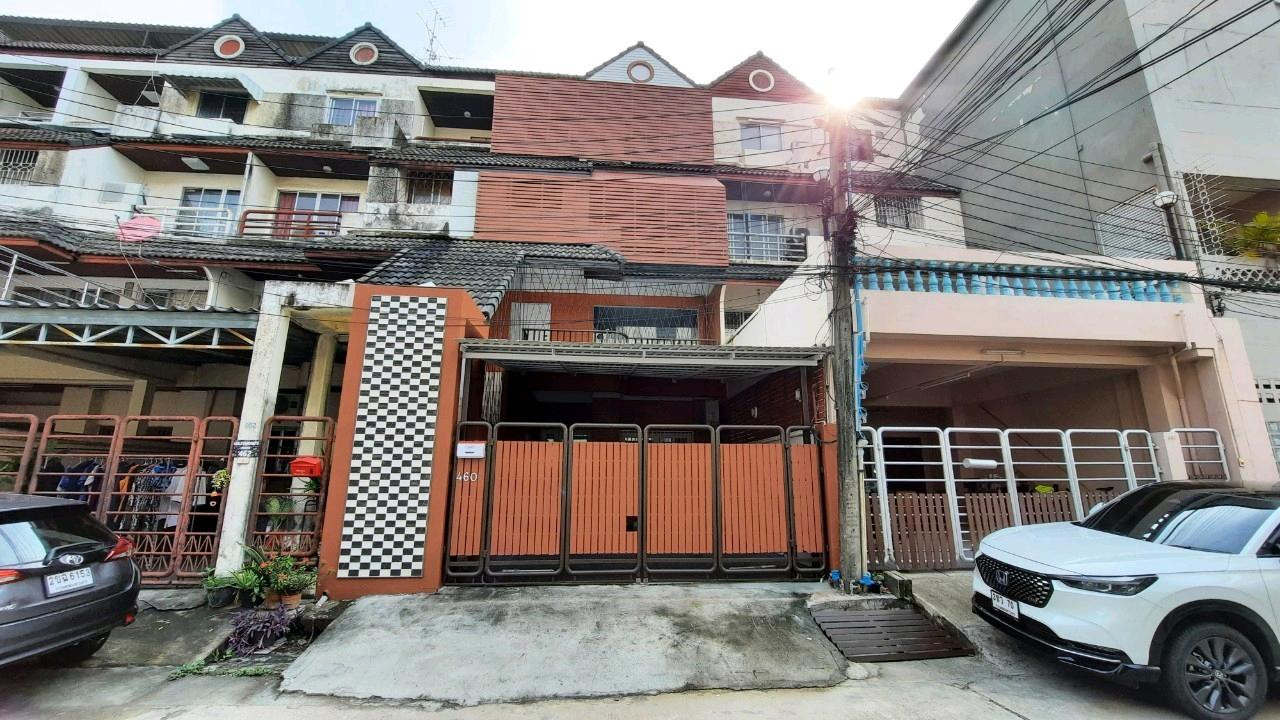 📍 Phatthanakan 44 location, accessible by many routes. Connecting Phatthanakan-On Nut-Srinakarin