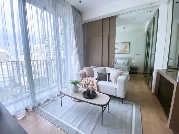 For Rent 📍1 bed. 1 bath🛁28 chidlom 📞0639399665 