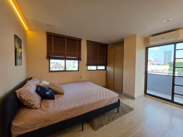 (Code S5920) Condo for sale, Phasuk Place project: Phasuk Place