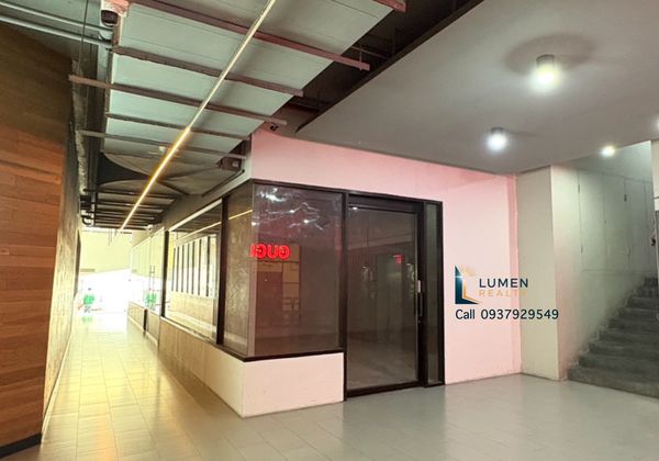 🍴 58.52 sq.m. Retail / Restaurant Space for Rent in a Community Mall at Asoke 