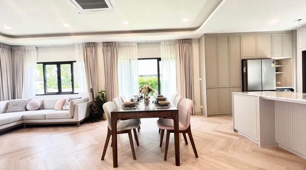  Mega Bangna for rent in Centro Bangna 