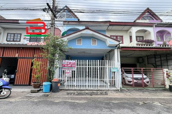 Townhouse, Suetrong Village (Soi Phahonyothin 52), area 18.8 sq m., good location, near Ying Charoen Saphan Mai Market, Phahonyothin Road, Khlong Thanon Subdistrict, Sai Mai District.