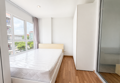 💰 Condo for sale with existing tenant, receiving rental income of 6,900 THB/month. Estimated return on investment: approximately 9.4% per year.
