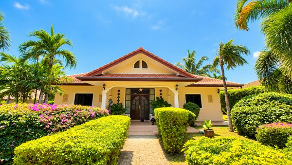 Tropical Garden Estate with Private Pool | 4-Bed Villa on 1,000 sqm Land in Rawai (THB 19.9M)