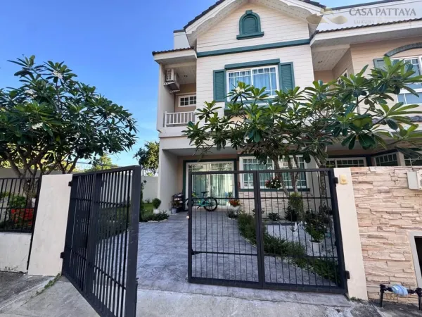 Corner Townhouse for Sale at Bristol Park Pattaya, Na Jomtien
