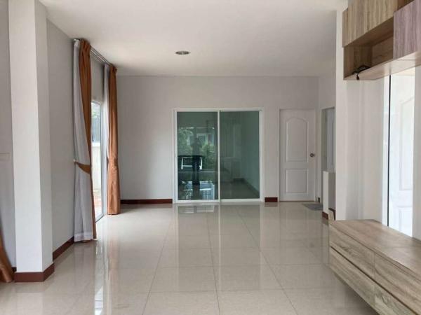 หมู่บ้านอมรชัย 5 / 4 ห้องนอน (ขาย), Amornchai Village 5 / 4 Bedrooms (FOR SALE) BCHO012