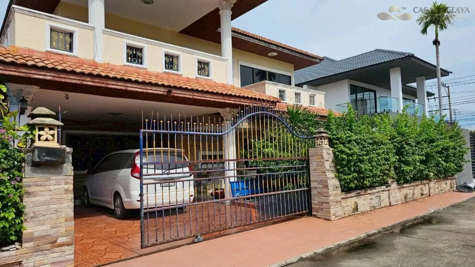 Detached House for Sale at Eakmongkol 2 Village, Near Jomtien Beach