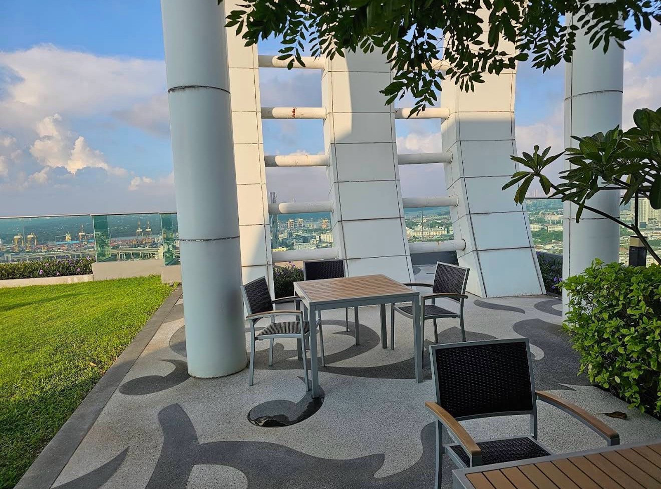 Rhythm Sukhumvit 50 ริทึ่ม สุขุมวิท 50 1ห้องนอน 1ห้องน้ำ (ราคาพิเศษ) Rhythm Sukhumvit 50 ริทึ่ม สุขุมวิท 50 1ห้องนอน 1ห้องน้ำ (ราคาพิเศษ)