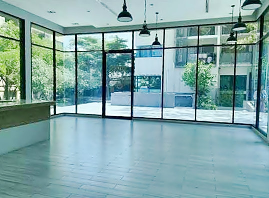 Pool-side Retail in Condominium Sathorn-Charoenrat 136 sqm.