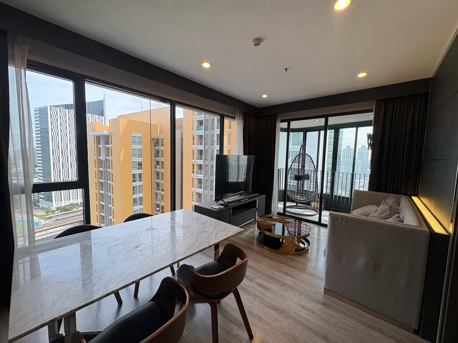 🔥Rent 2BR 1BA🔥56sqm🔥Floor24🔥40,000/month🔥Ideo Mobi Asoke