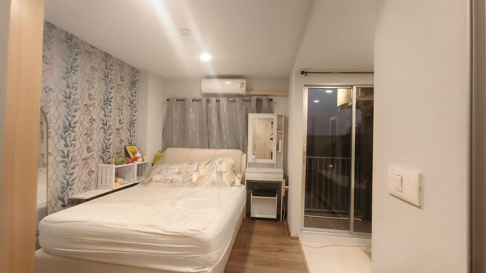 📍 𝐏-𝟏𝟑𝟖𝟗𝟗𝟒 | FOR RENT Sena Kith Srinakarin - Sridan Spacious 2 Bed 2 Bath! Near MRT Sri Dan 𝟏𝟓,𝟎𝟎𝟎 THB/mo. | Line ID: @easycondoplus | 099-229-6397 📍 𝐏-𝟏𝟑𝟖𝟗𝟗𝟒 | FOR RENT Sena Kith Srinakarin - Sridan Spacious 2 Bed 2 Bath! Near MRT Sri Dan 𝟏𝟓,𝟎𝟎𝟎 THB/mo. | Line ID: @easycondoplus | 099-229-6397