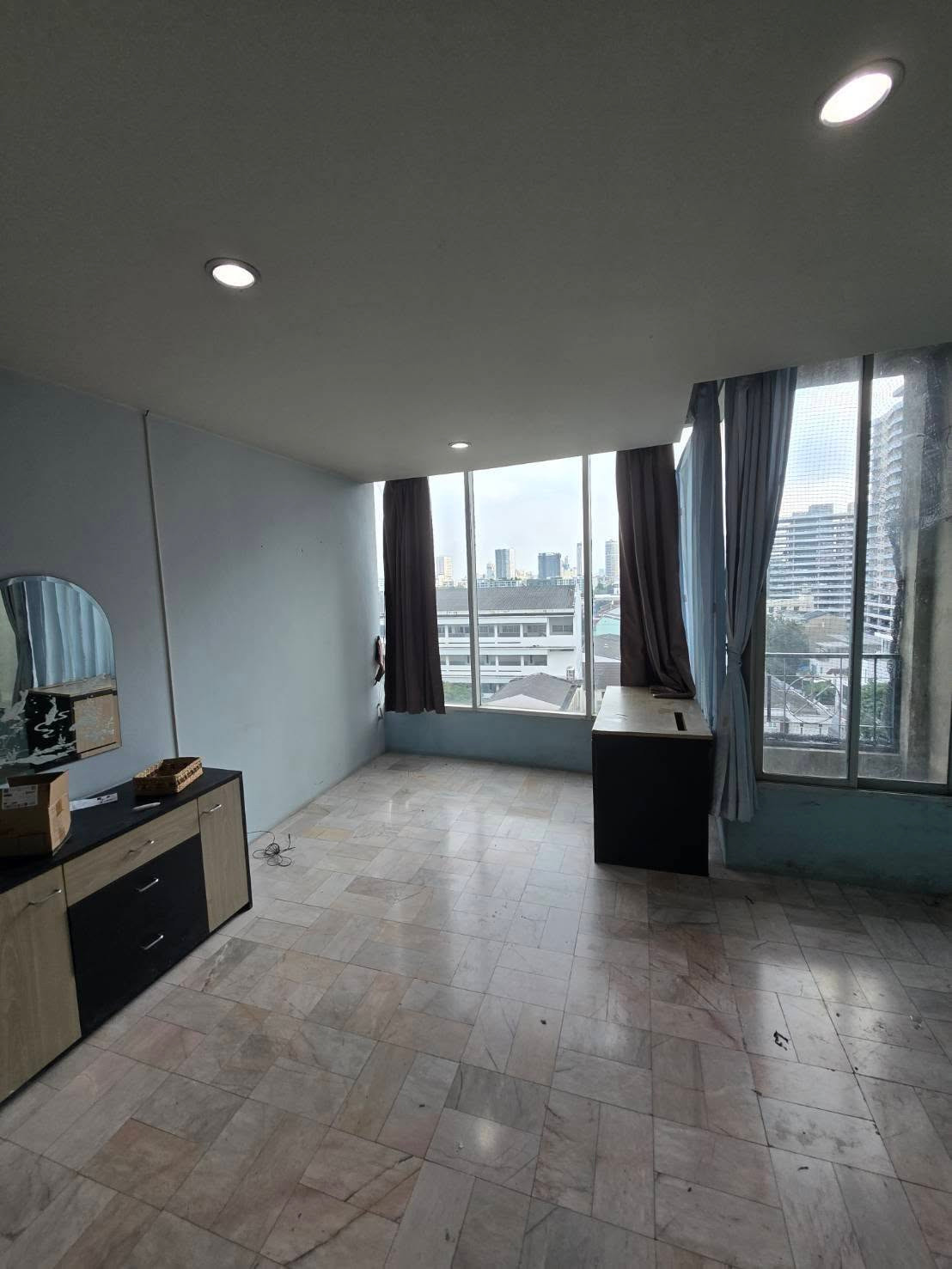 (รหัส S5935) ขายคอนโด โครงการ La Maison Phaholyothin 24 : ลาเมซอง พหลโยธิน 24