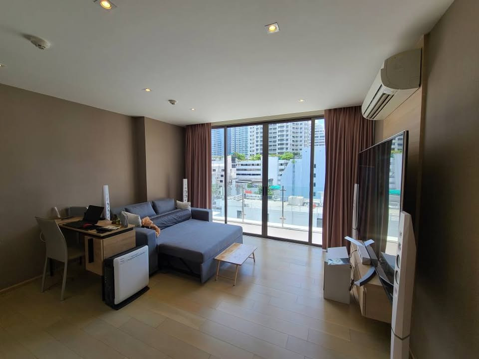✅ KLASS SILOM (คลาส สีลม) | Near BTS Chong Nonsi & BTS Sala Daeng
