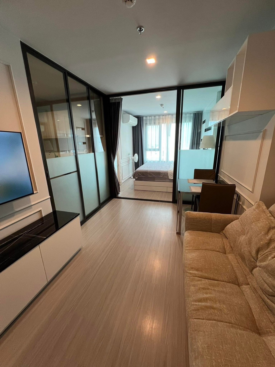 🏡 Condo for Rent – Life Ladprao (ไลฟ์ ลาดพร้าว) | High Floor | 1 Bed | 1 Bath | 35.45 sqm | Floor 34 | BTS Ha Yaek Lat Phrao | 💰23,500 THB/month (Negotiable) | LINE: @979ywrvr | Ref: PK0260