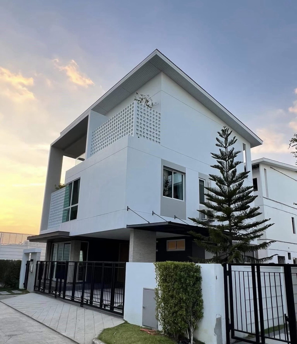 🏡 Rent/Sale | Nirvana ABSOLUTE Krungthep Kreetha | บ้านหรู 4 ห้องนอน พร้อมเข้าอยู่ ✨