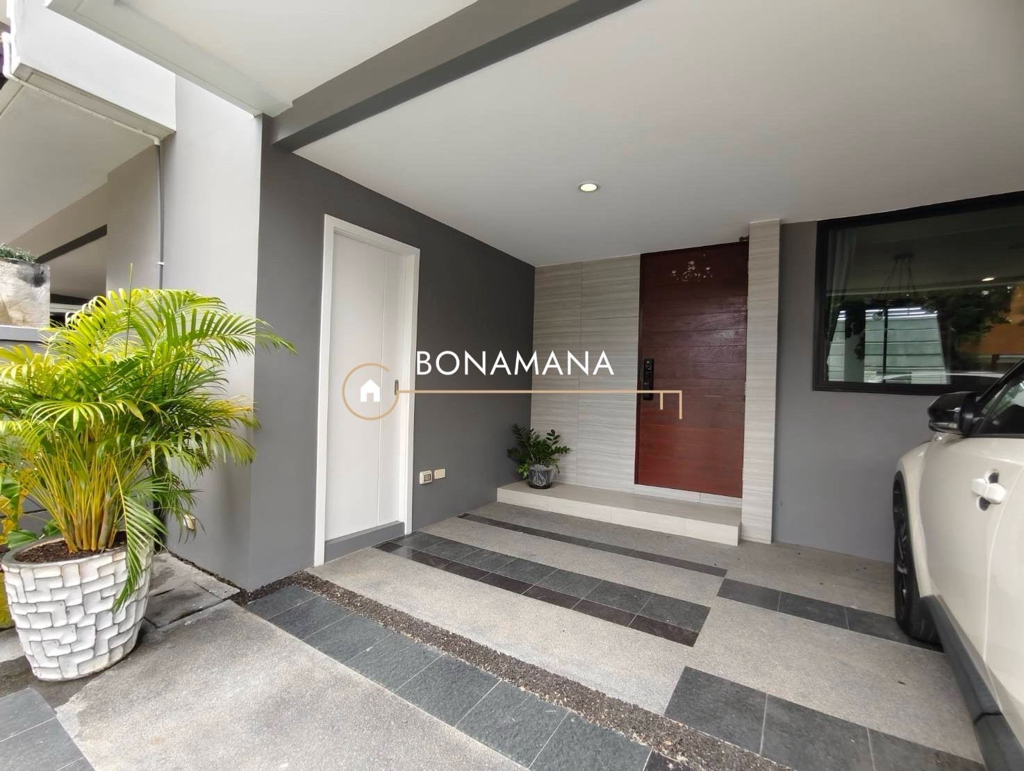 For rent: Luxury townhome Nirvana Define Krungthep Kreetha. – รูปที่ 2