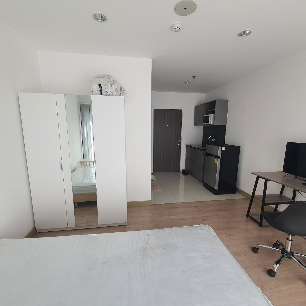 ✨ Your Private Haven in High Rise View Near MRT Thana Astoria – รูปที่ 2