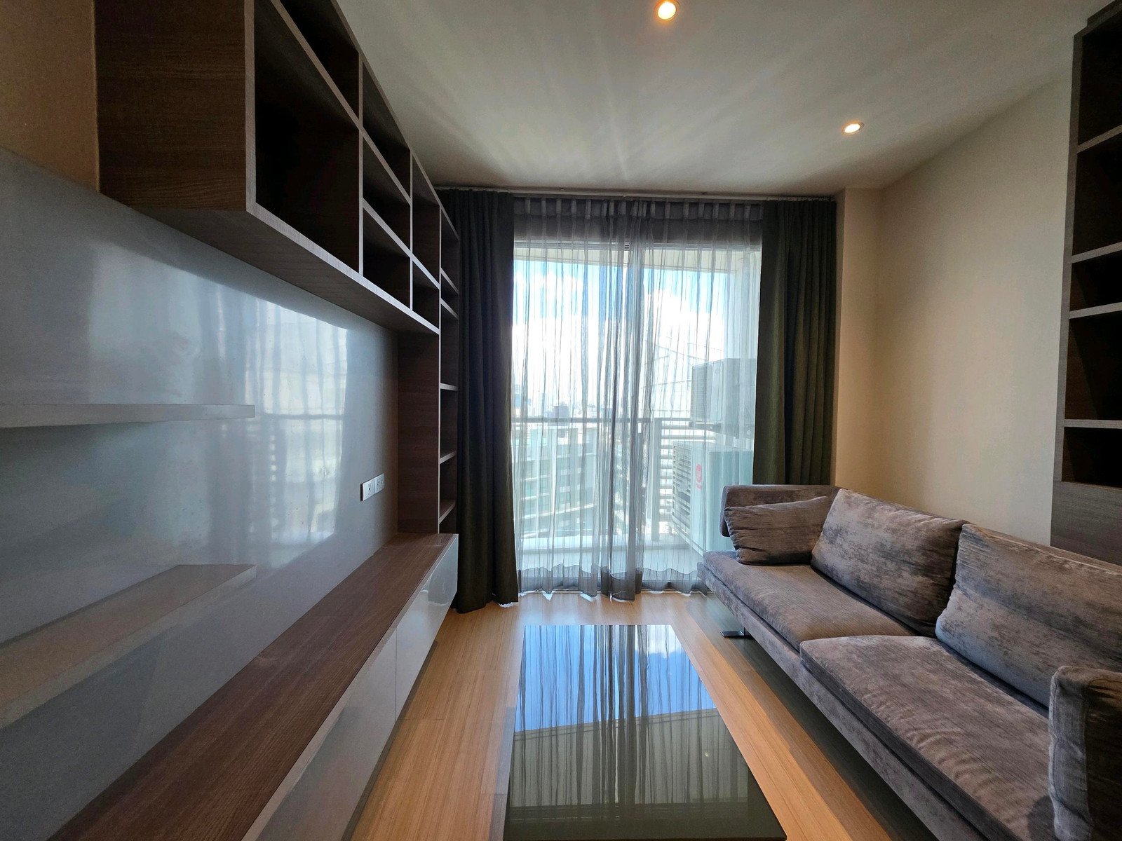 🔥FOR RENT🔥 Skywalk Condo 2 ห้องนอน ชั้นสูง พร้อมเข้าอยู่! – รูปที่ 2