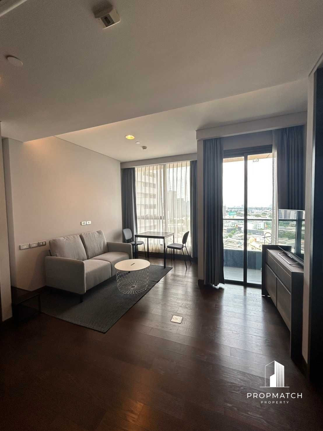 ✨Flash Deal ✨ The Lumpini 24 (1Bed 1Bath 38SQM.) ready to move in! Only 30,000 baht per month Tel.0981315848@propmatch
