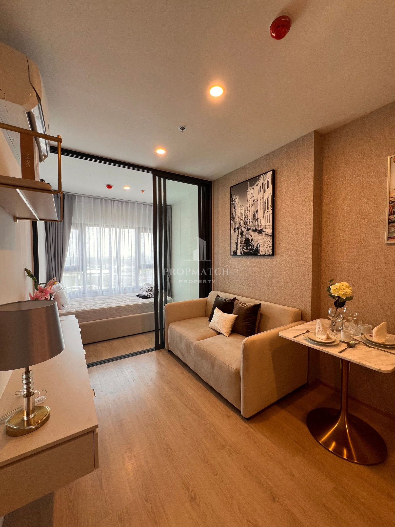 ✨Flash Deal ✨ Life Rama 4 - Asoke (1Bed 1Bath 28.5SQM.) ready to move in! Only 20,000 baht per month Tel.0981315848@propmatch