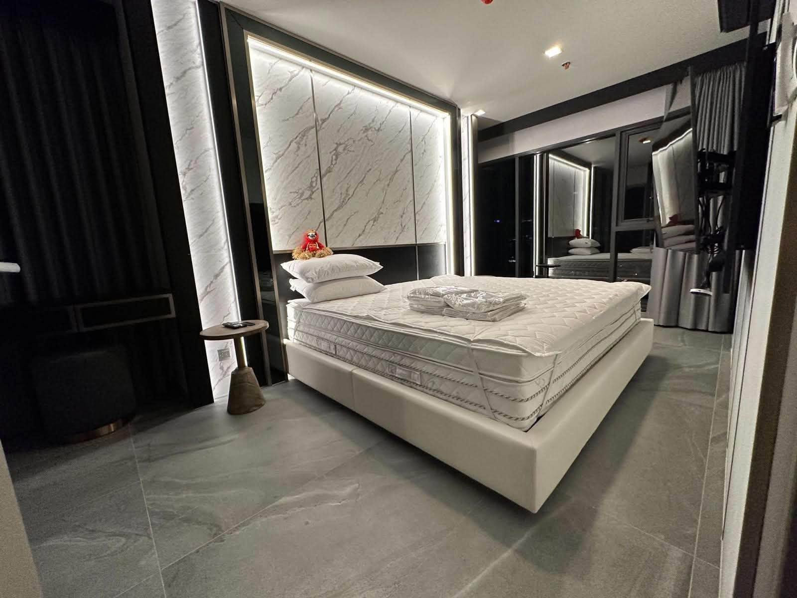Condo for sale Life Asoke Hype (Life Asoke Hype) 99 sq m, 2 bedrooms, 3 bathrooms, 27th floor, near Airport Rail Link Makkasan 400 m. | For Sale 2 Bed 3 Bath 99 sqm, 27th floor Condo for sale Life Asoke Hype (Life Asoke Hype) 99 sq m, 2 bedrooms, 3 bathrooms, 27th floor, near Airport Rail Link Makkasan 400 m. | For Sale 2 Bed 3 Bath 99 sqm, 27th floor