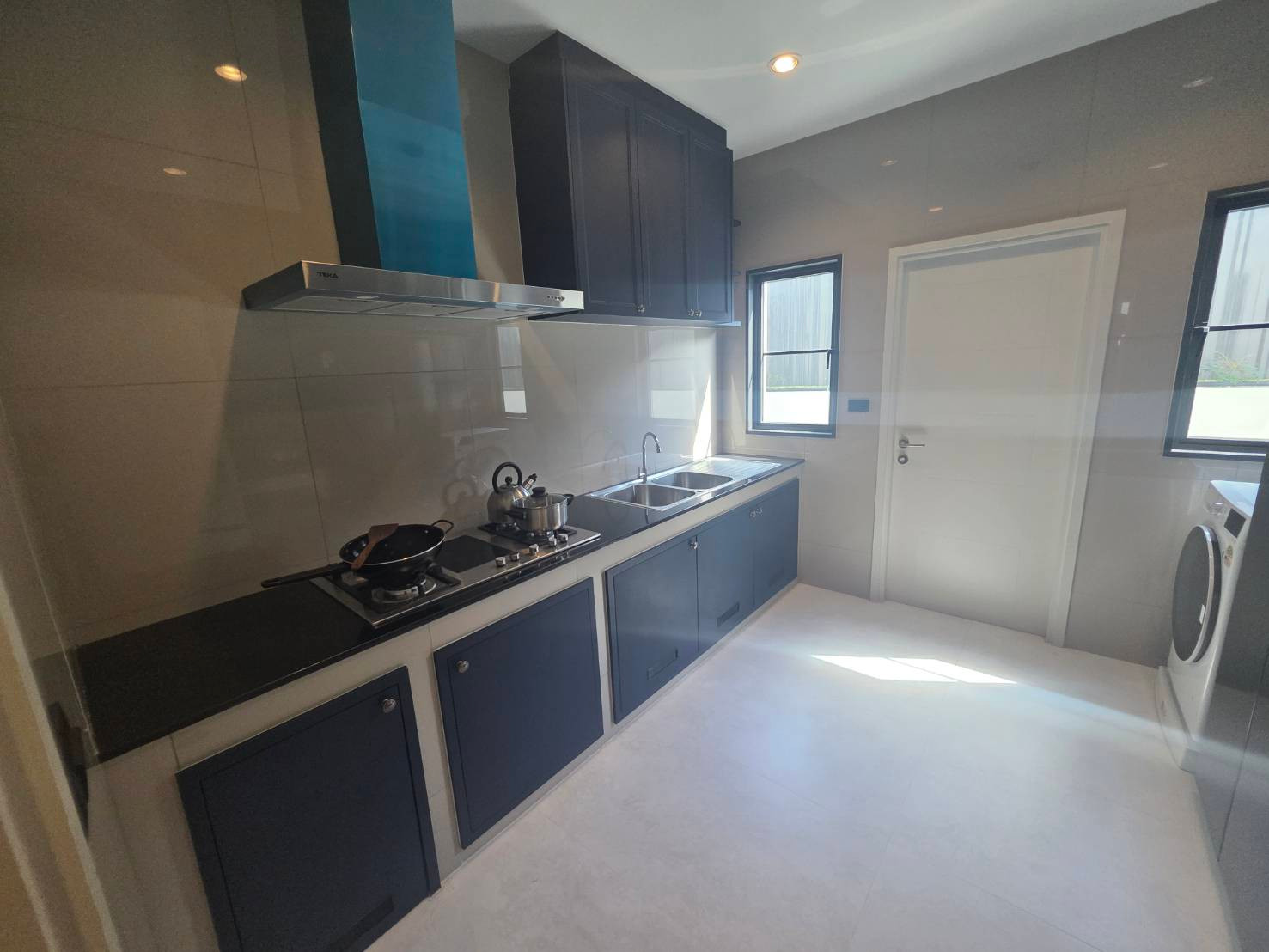 Urgent, beautiful new house for rent, Setthasiri Bangna Km.10, 4 bedrooms, 4 bathrooms, size 88 sq m. If interested, contact 065-464-9497. – รูปที่ 4