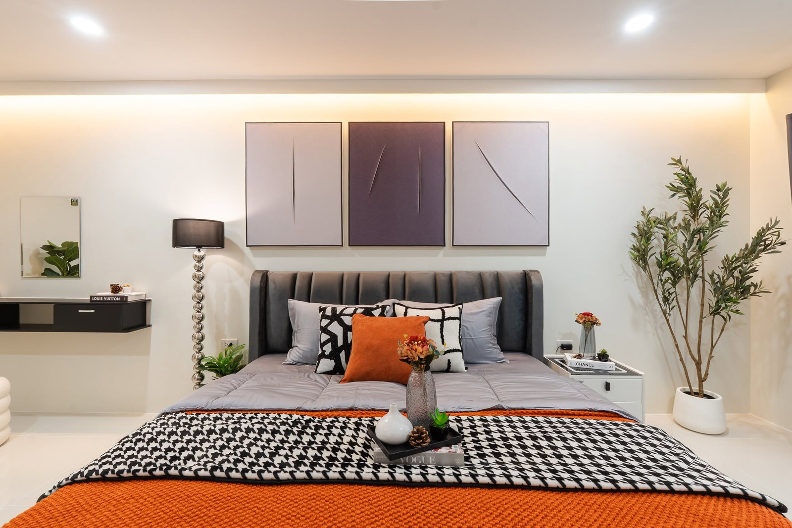 𝟮 Sleeping in the biggest room || #Sutthisan #Ratchada || 🚈 𝟱 minutes 𝙈𝙍𝙏 Ratchadaphisek || 🛍️𝟱 minutes #The Street Ratchada || 💵 Installments only 𝟭𝙭,𝙭𝙭𝙭 only!! ||✨ Fully furnished, ready to move in || 🌿Quiet atmosphere 𝟮 Sleeping in the biggest room || #Sutthisan #Ratchada || 🚈 𝟱 minutes 𝙈𝙍𝙏 Ratchadaphisek || 🛍️𝟱 minutes #The Street Ratchada || 💵 Installments only 𝟭𝙭,𝙭𝙭𝙭 only!! ||✨ Fully furnished, ready to move in || 🌿Quiet atmosphere