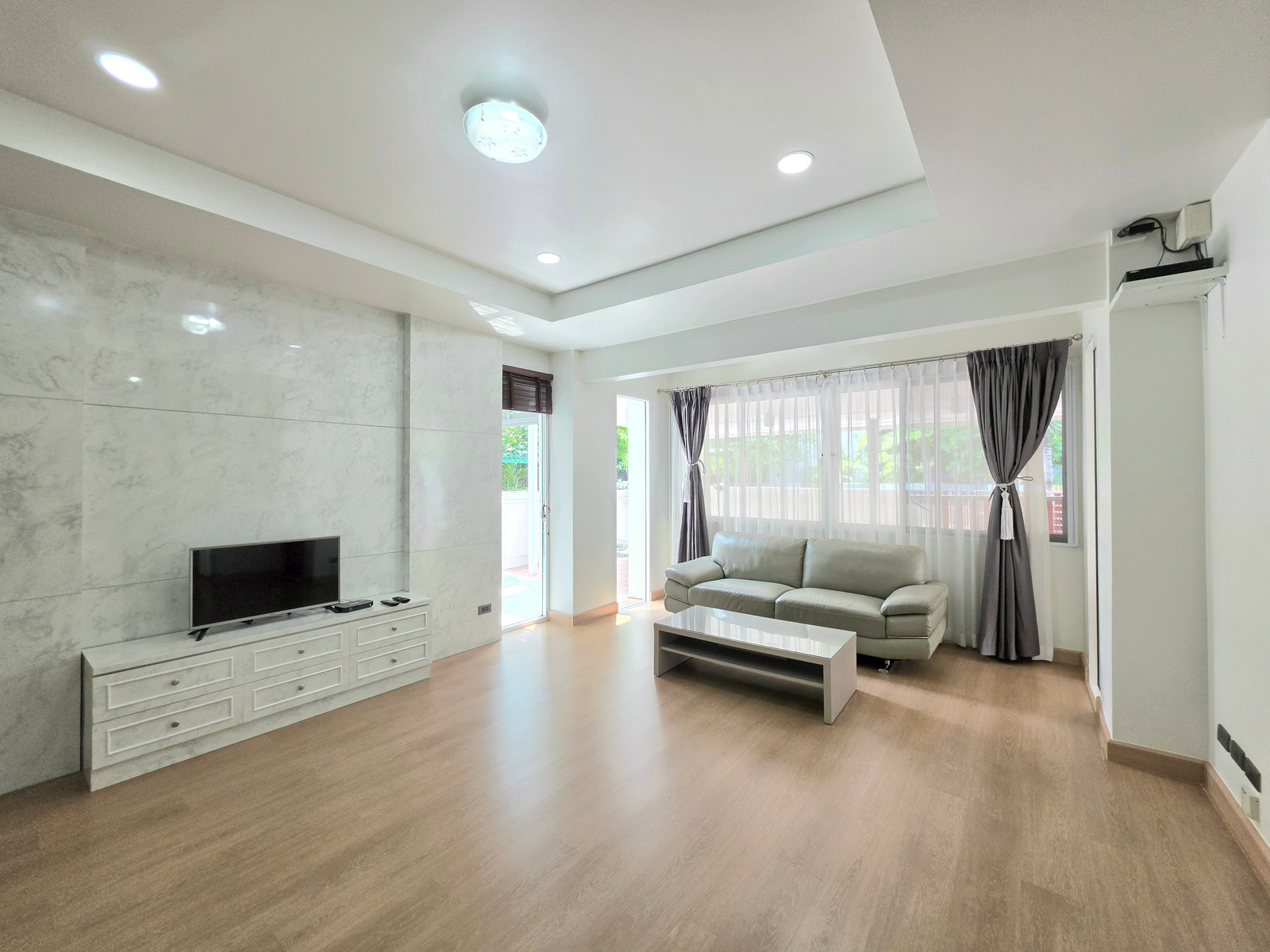 **Villa Arcadia Srinakarin บ้านเดี่ยวศรีนครินทร์ สไตล์ Modern | FOR RENT** – รูปที่ 2
