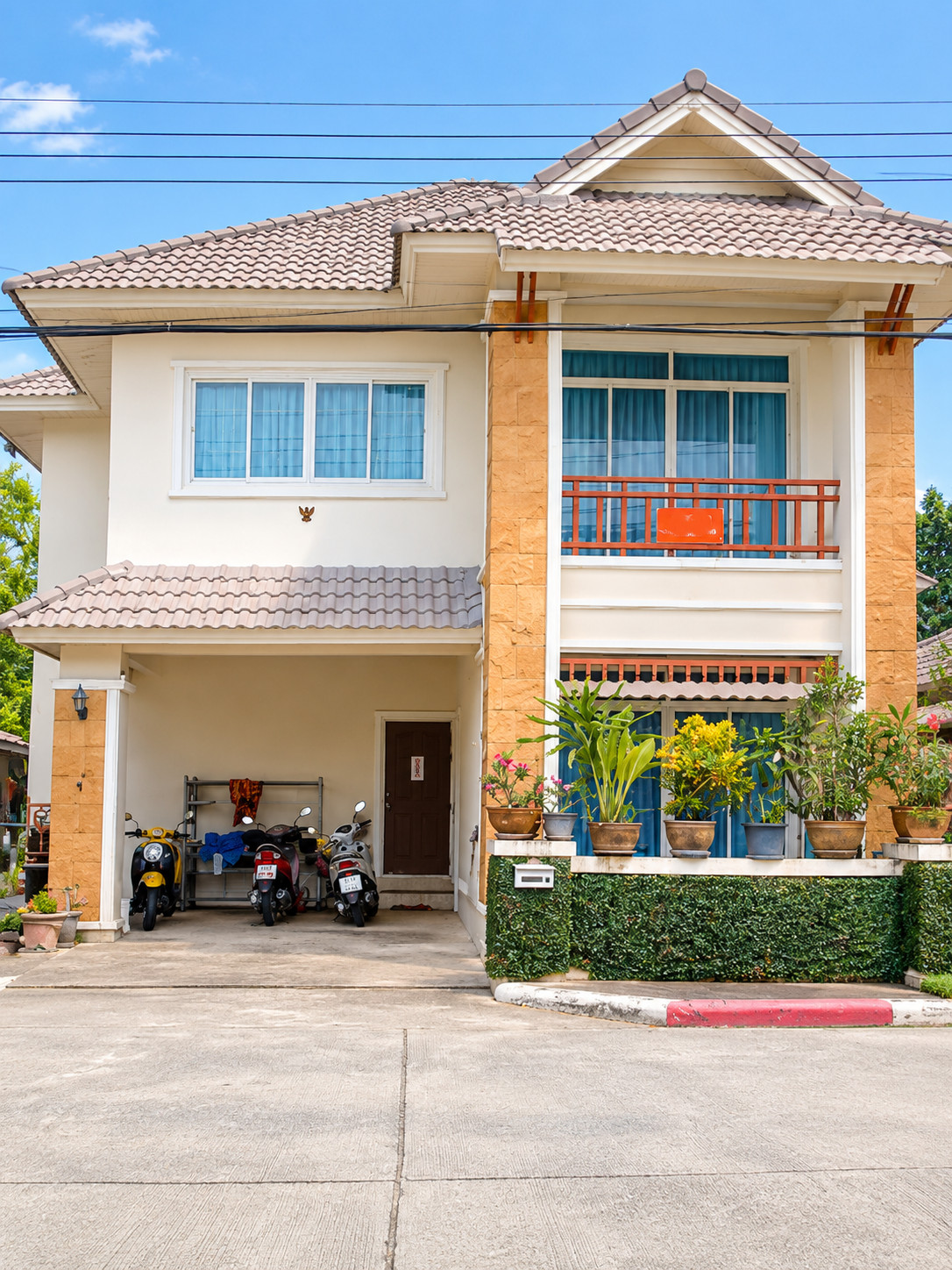 🏡 2-story detached house, location Ton Pao – San Kamphaeng, Chiang Mai, land 57 sq m, usable area 200 sq m, 3 bedrooms, 3 bathrooms, price only 3.2 million baht! 🏡 2-story detached house, location Ton Pao – San Kamphaeng, Chiang Mai, land 57 sq m, usable area 200 sq m, 3 bedrooms, 3 bathrooms, price only 3.2 million baht!