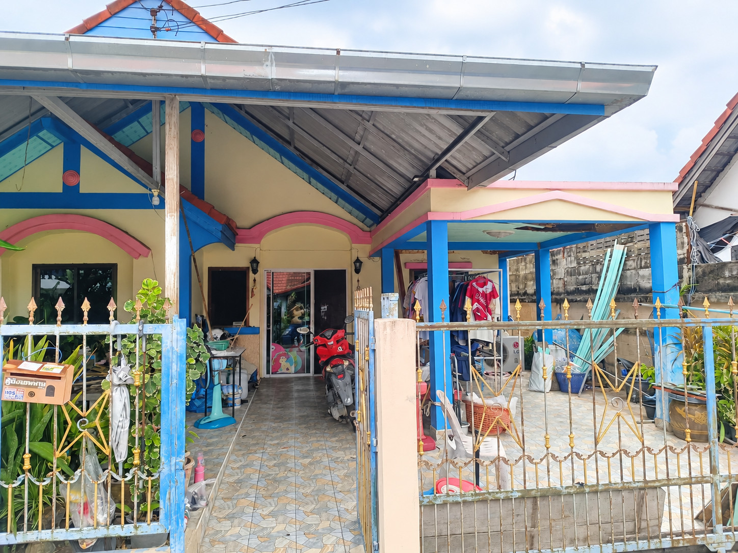 🏡 Single story detached house Location Plutaluang - Sattahip, Chonburi, land 53 sq m, 3 bedrooms, 2 bathrooms, price only 1.65 million baht! 🏡 Single story detached house Location Plutaluang - Sattahip, Chonburi, land 53 sq m, 3 bedrooms, 2 bathrooms, price only 1.65 million baht!