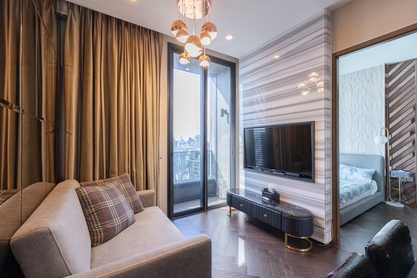 THE ESSE SUKHUMVIT 36 ห้องสวย พร้อมเข้าอยู่ ราคาดี