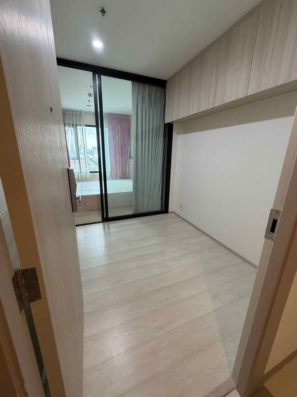 (HL)🔥Room for sale, good condition, ready to move in Best price 🔥Life Asoke (1 bedroom, 1 bathroom, 29.8 sq m.) only 4.49 MB!! Tel.0922635410 Earth