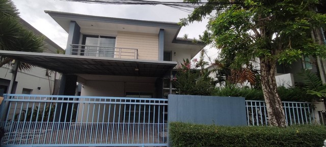 ให้เช่าบ้านเดี่ยว2ชั้นพร้อมอยู่ย่านลาดปลาเค้าเกษตรนวมินทร์หมู่บ้านอารียาเมทโทร เกษตร-นวมินทร์ เลี้ยงสัตว์ได้ Areeya Metro Kaset-Nawamin
