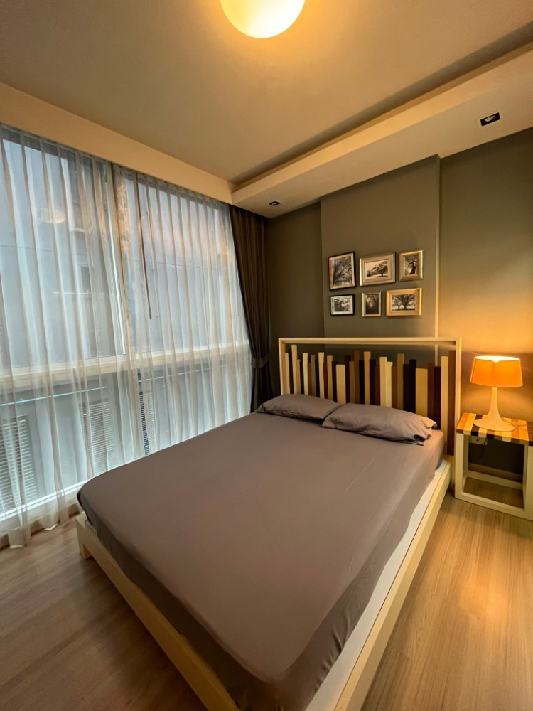 ขาย 1 ห้องนอน ตกแต่งดี เดินทางสะดวกใกล้ MRT สุทธิสาร Urgent Sell  1 Bedroom !!
