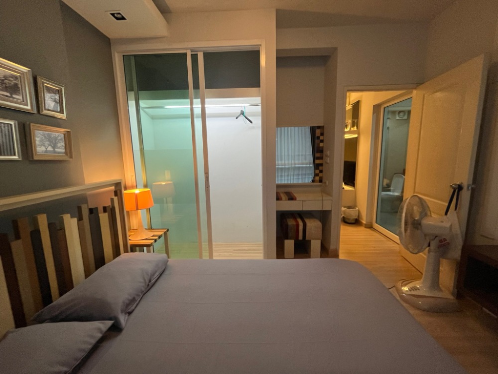 ขาย 1 ห้องนอน ตกแต่งดี เดินทางสะดวกใกล้ MRT สุทธิสาร Urgent Sell  1 Bedroom !! – รูปที่ 4