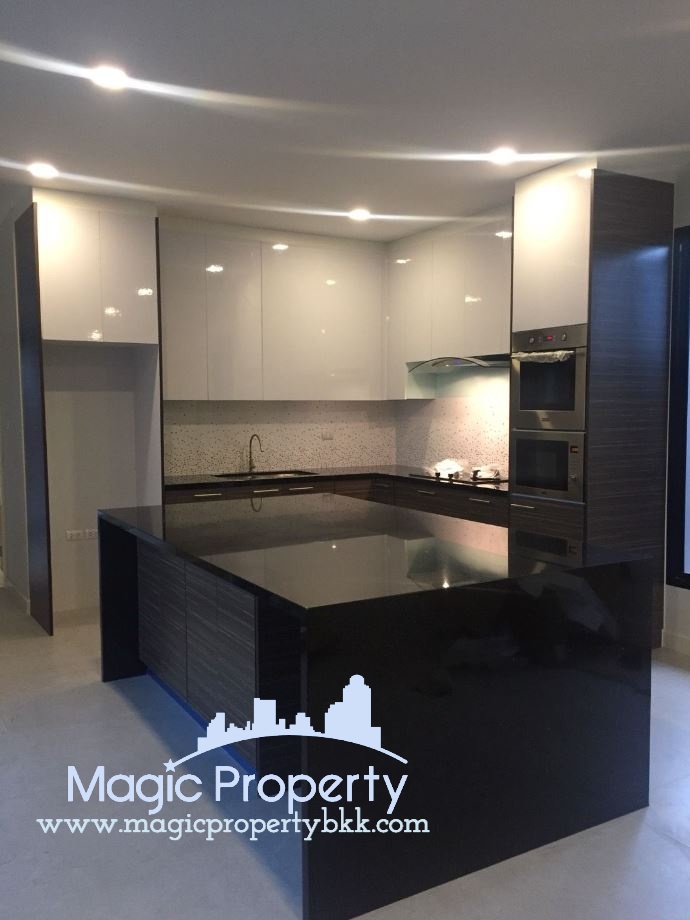 Single House with Private Pool For Sale at Nong Plalai North Pattaya Single House with Private Pool For Sale at Nong Plalai North Pattaya