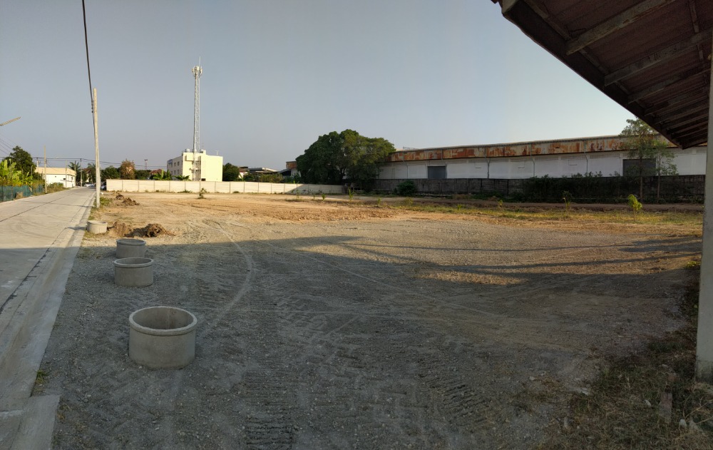 Selling either plots or selling land for Soi Bang Pla 2, Thepharak Road, Bang Phli, Samut Prakan