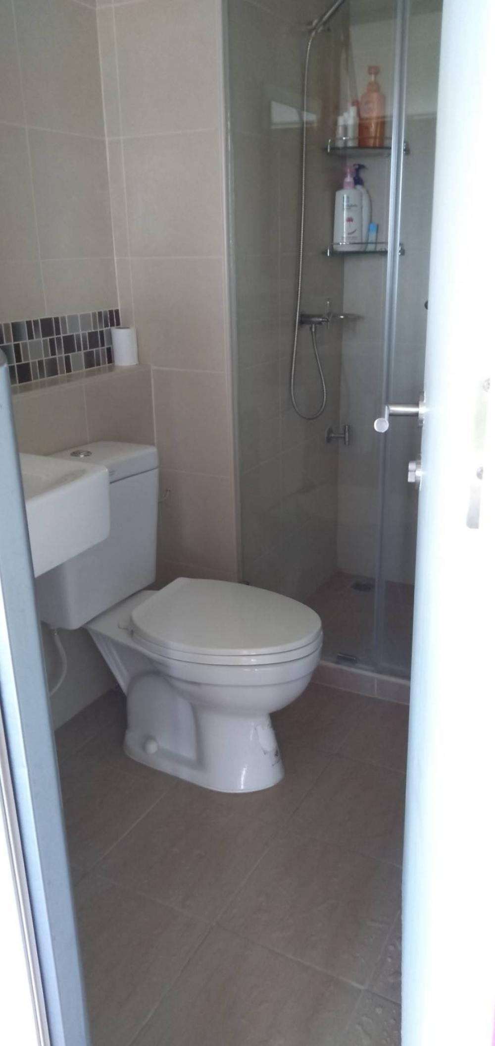 Thew Lom Condo for sale fully furnished, mattress, complete electrical appliances such as refrigerator, TV, microwave, additional installation of bathroom glass doors. retractable window screen – รูปที่ 3