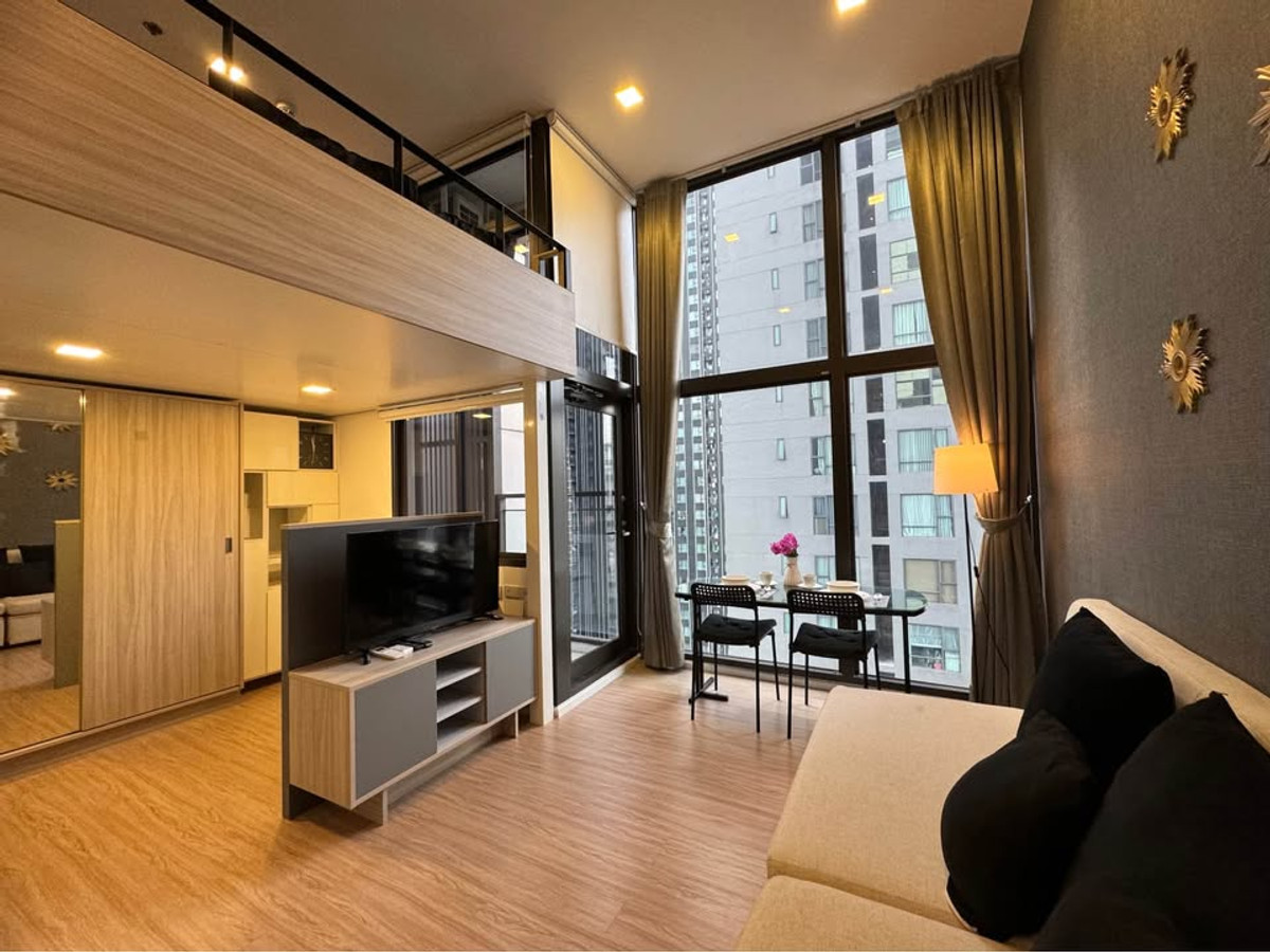 +++เช่าด่วน+++ Chewathai Residence Asoke** 1 ห้องนอน Duplex 37 ตร.ม. +++เช่าด่วน+++ Chewathai Residence Asoke** 1 ห้องนอน Duplex 37 ตร.ม.