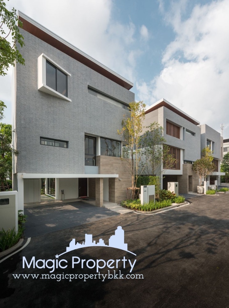 4 Bedroom Luxury Single House For Sale in Parc Priva, Huai Khwang, Bangkok 4 Bedroom Luxury Single House For Sale in Parc Priva, Huai Khwang, Bangkok