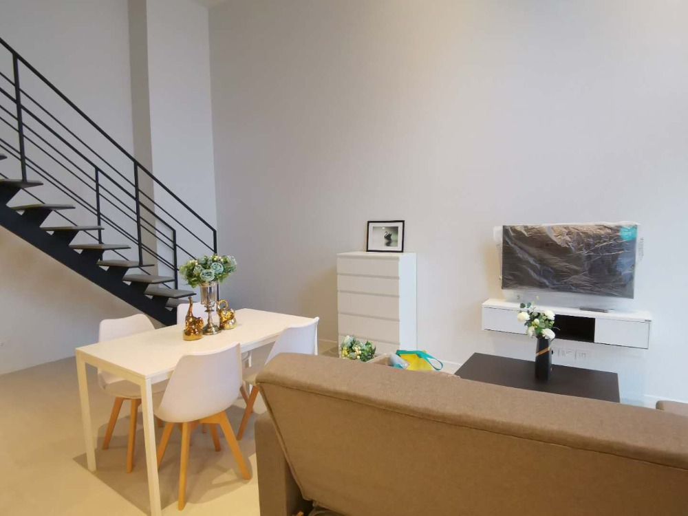 1 นอน ให้เช่าคอนโด The Lofts Silom เฟอร์ครบ พร้อมเข้าอยู่ – รูปที่ 2