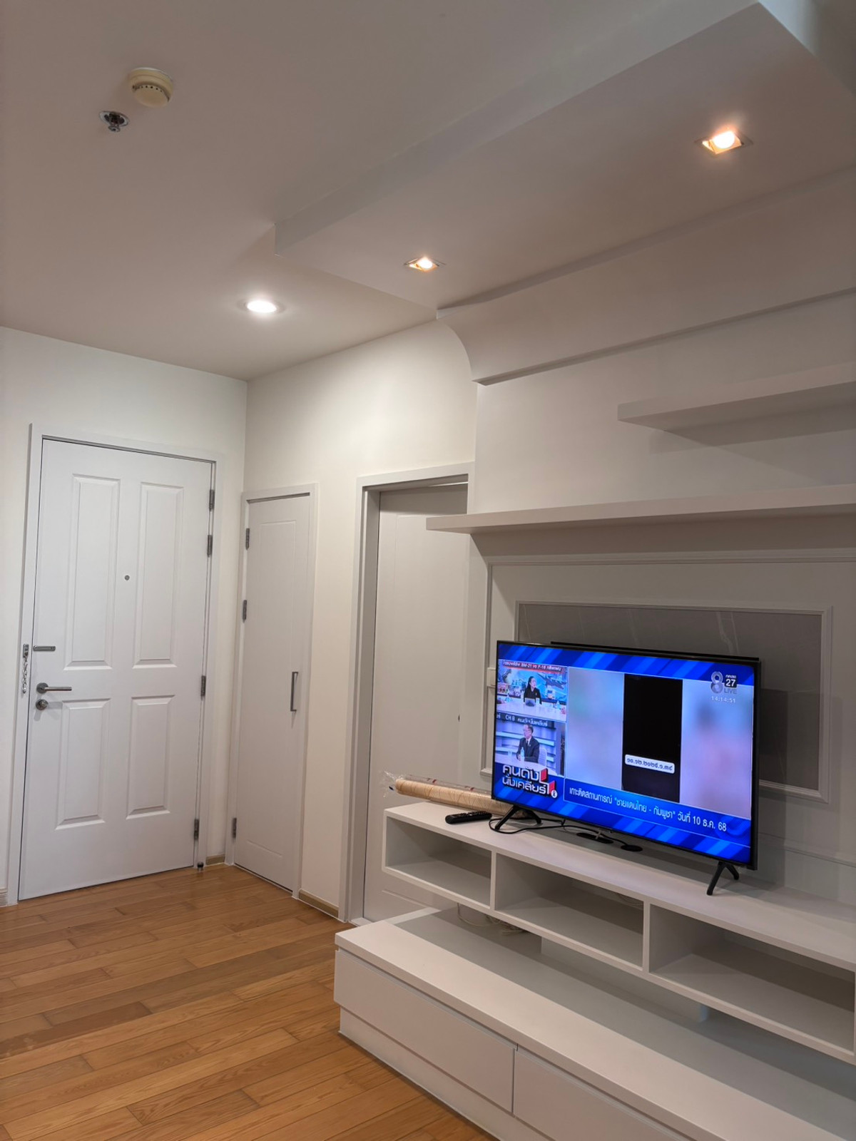 ++เช่าด่วน++  HIVE SATHORN CONDO** 1 ห้องนอน 45 ตร.ม. แต่งครบพร้อมอยู่!!! – รูปที่ 4