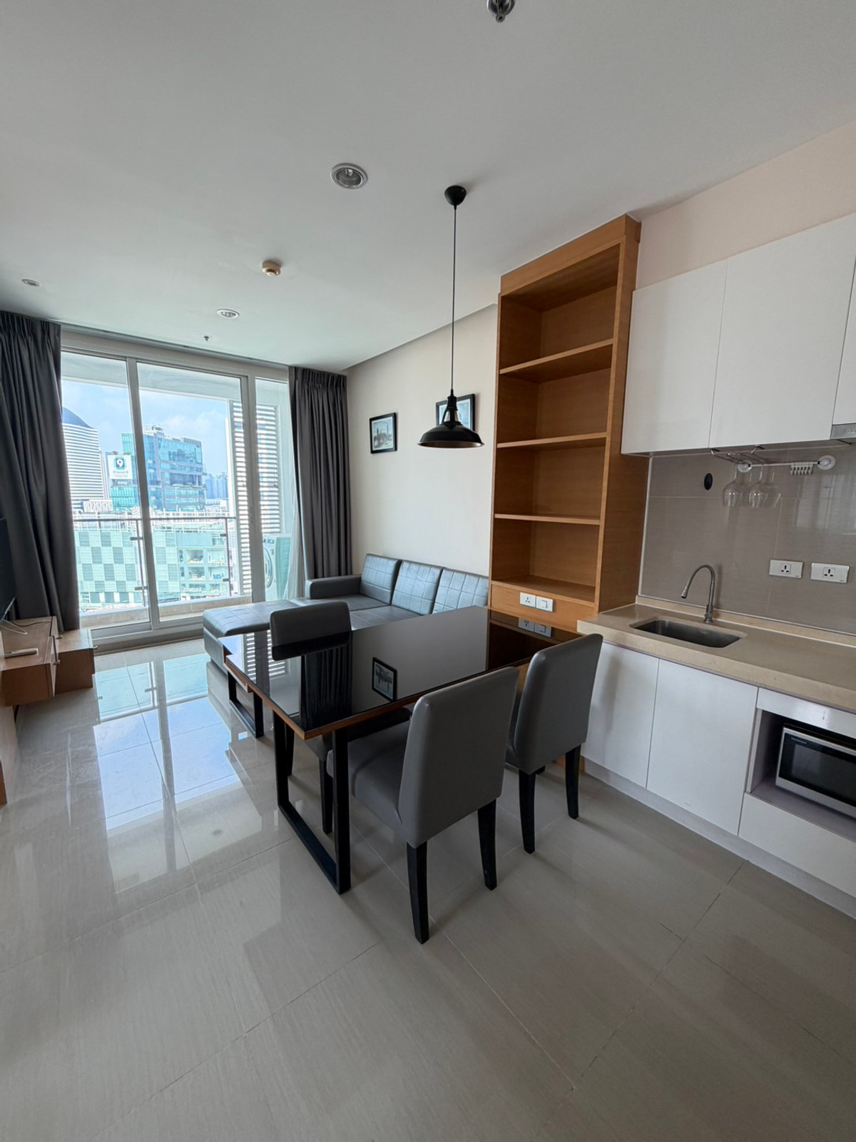 ขาย/ให้เช่าคอนโด ทีซี กรีน TC Green Condo ใกล้รถไฟฟ้า MRT พระราม9 ชั้นสูงวิวดีราคาถูกมาก เฟอร์ครบห้องสวยพร้อมอยู่ เดินทางสะดวก – รูปที่ 3