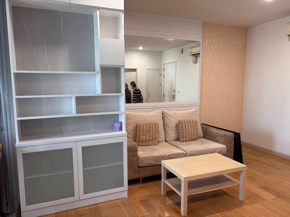 ++เช่าด่วน++  HIVE SATHORN CONDO** 1 ห้องนอน 45 ตร.ม. แต่งครบพร้อมอยู่!!! – รูปที่ 2