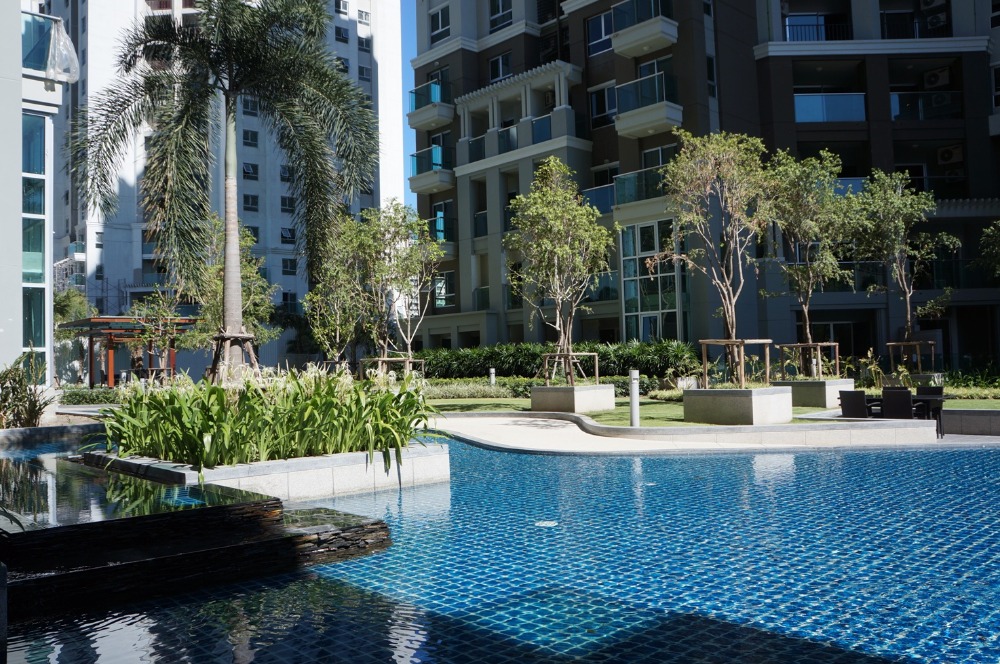 Belle room for rent, 43 sq m, 11th floor, Ratchada city view No noise, 22900 baht sq m.