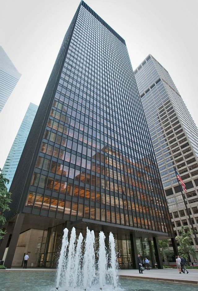 30-storey office building for sale, near BTS Ekkamai 600 meters (whole building sold)