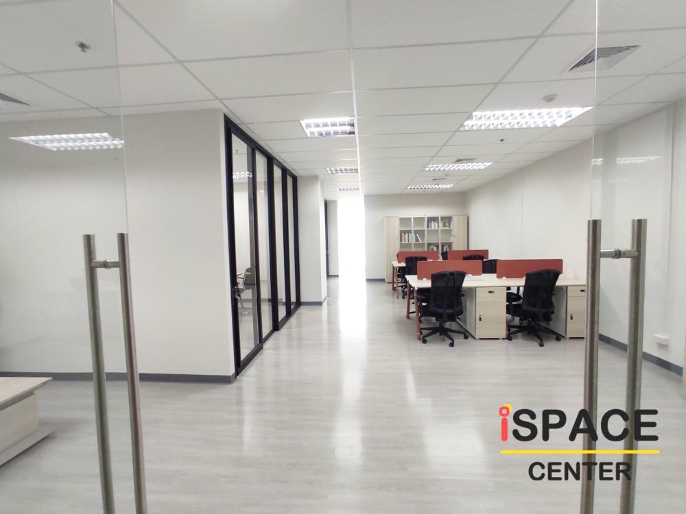 Office for rent, fully furnished, ready to work, starting at 50-800 sq m., near BRT Songkhro and BTS Chong Nonsi, grade A building.